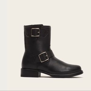 FRYE Leather boots. size 8.5